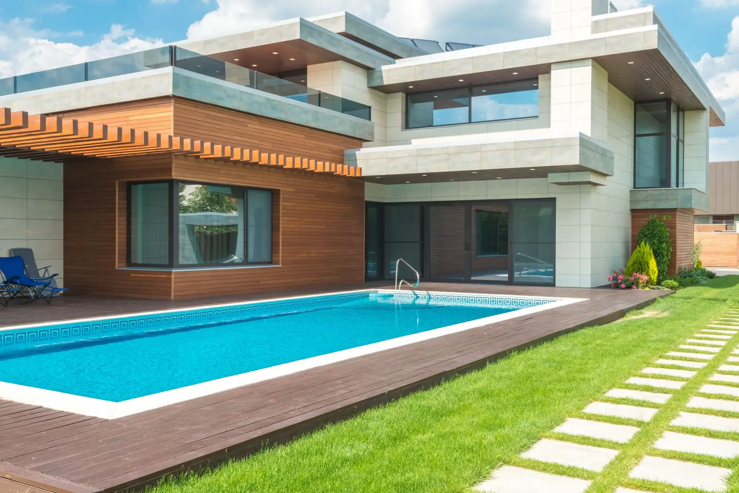 Swimming pool built in Mardi, NSW